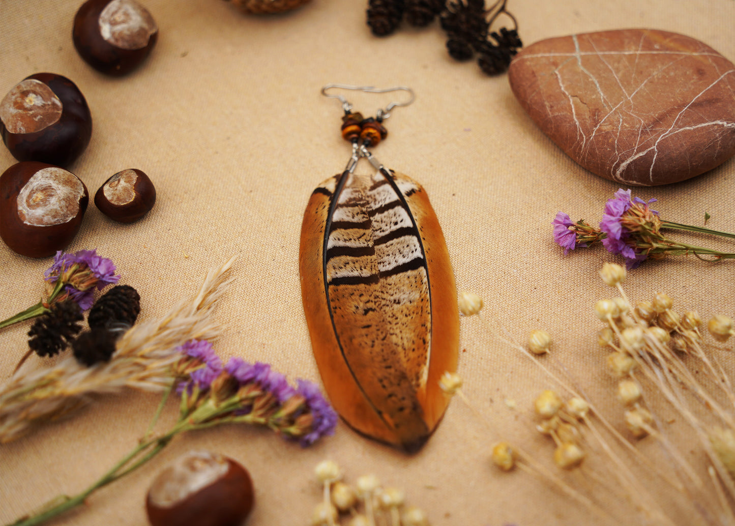Federohrringe Königsfasan – Boho Schmuck, handgemacht, 13–15 cm, ultraleicht