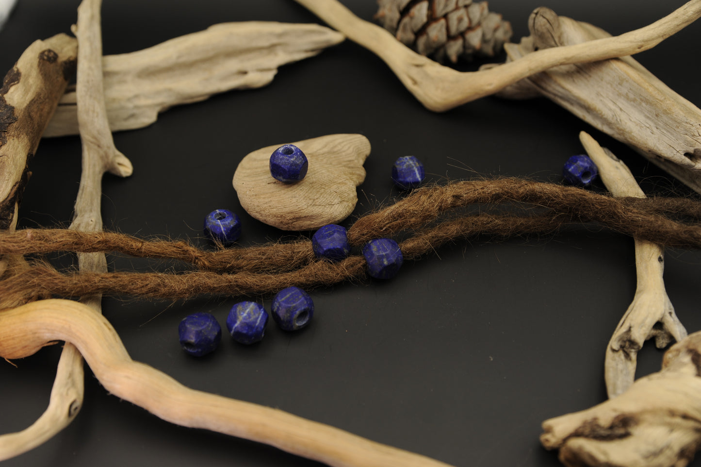 Lapislazuli Dreadlockperlen – Kugel (2er-Set)