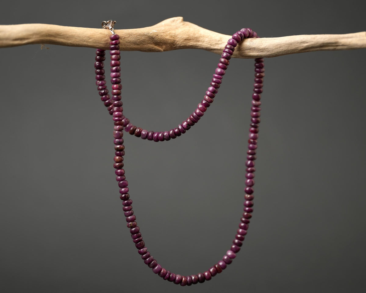 Facettierte Rubin Kette in tiefem Rot – Ansicht 7
