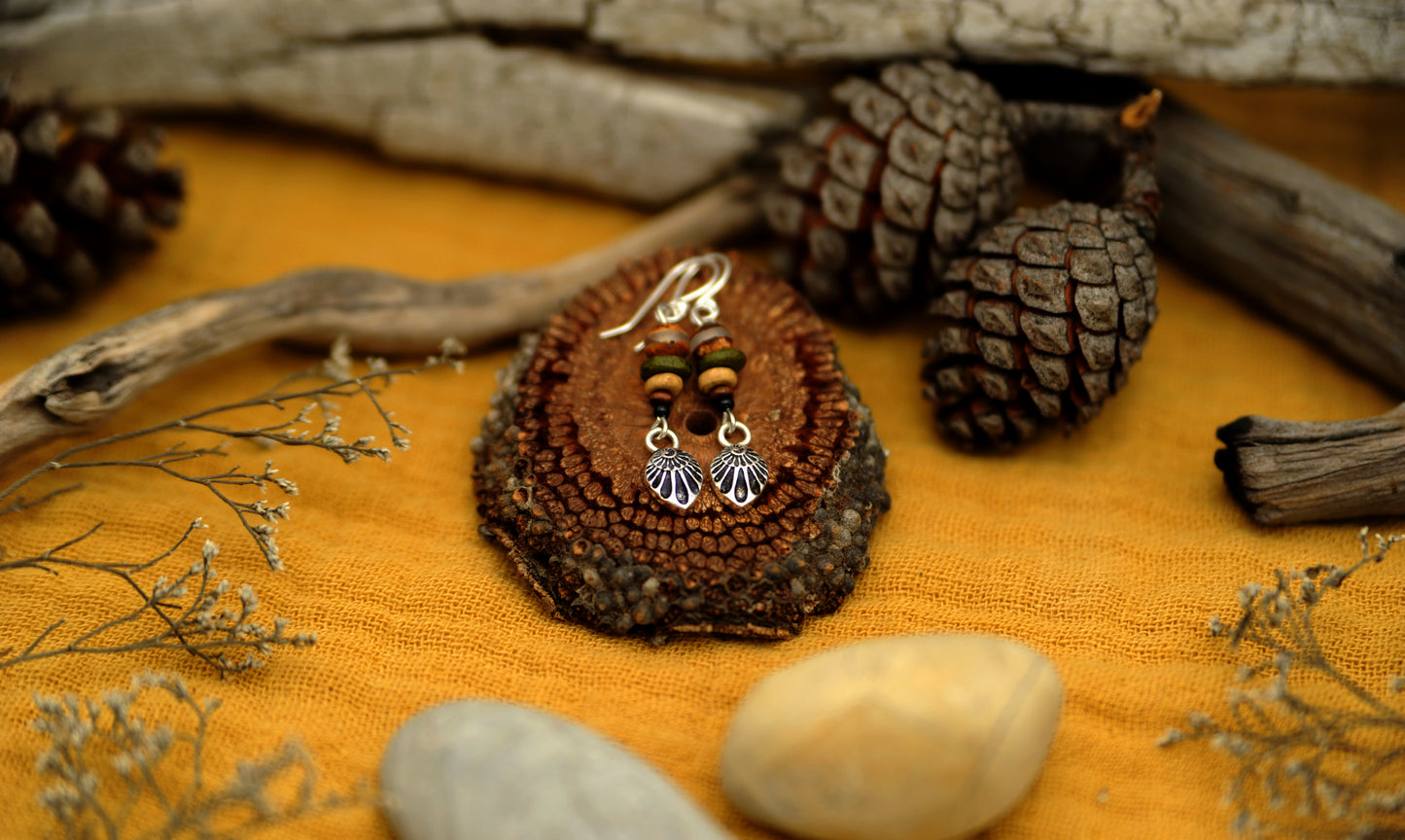 Silver Ammonite – Ohrringe aus 925er Silber & Dzi-Glasperle