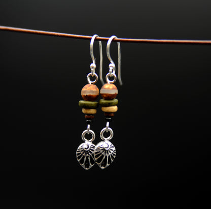 Silver Ammonite – Ohrringe aus 925 Silber mit Dzi-Glasperle