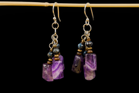 Amethyst Ohrringe aus 925 Silber – handgemacht mit Pietersit, Holz & Messing | natürliche Edelstein Ohrringe