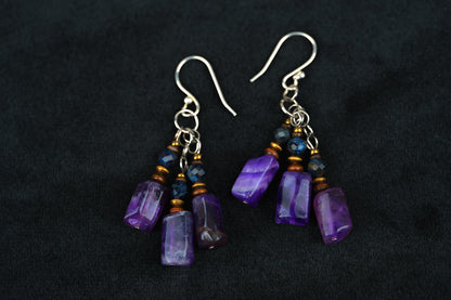 Amethyst-Ohrringe aus 925 Silber mit Pietersit, Holz & Messing – Ansicht 2