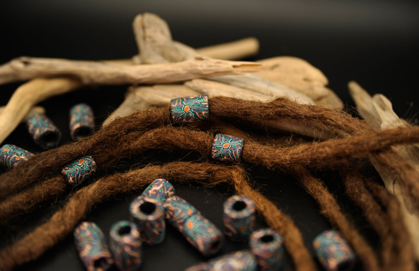 Ember Roots – handgefertigte Fimonacci Dreadbead