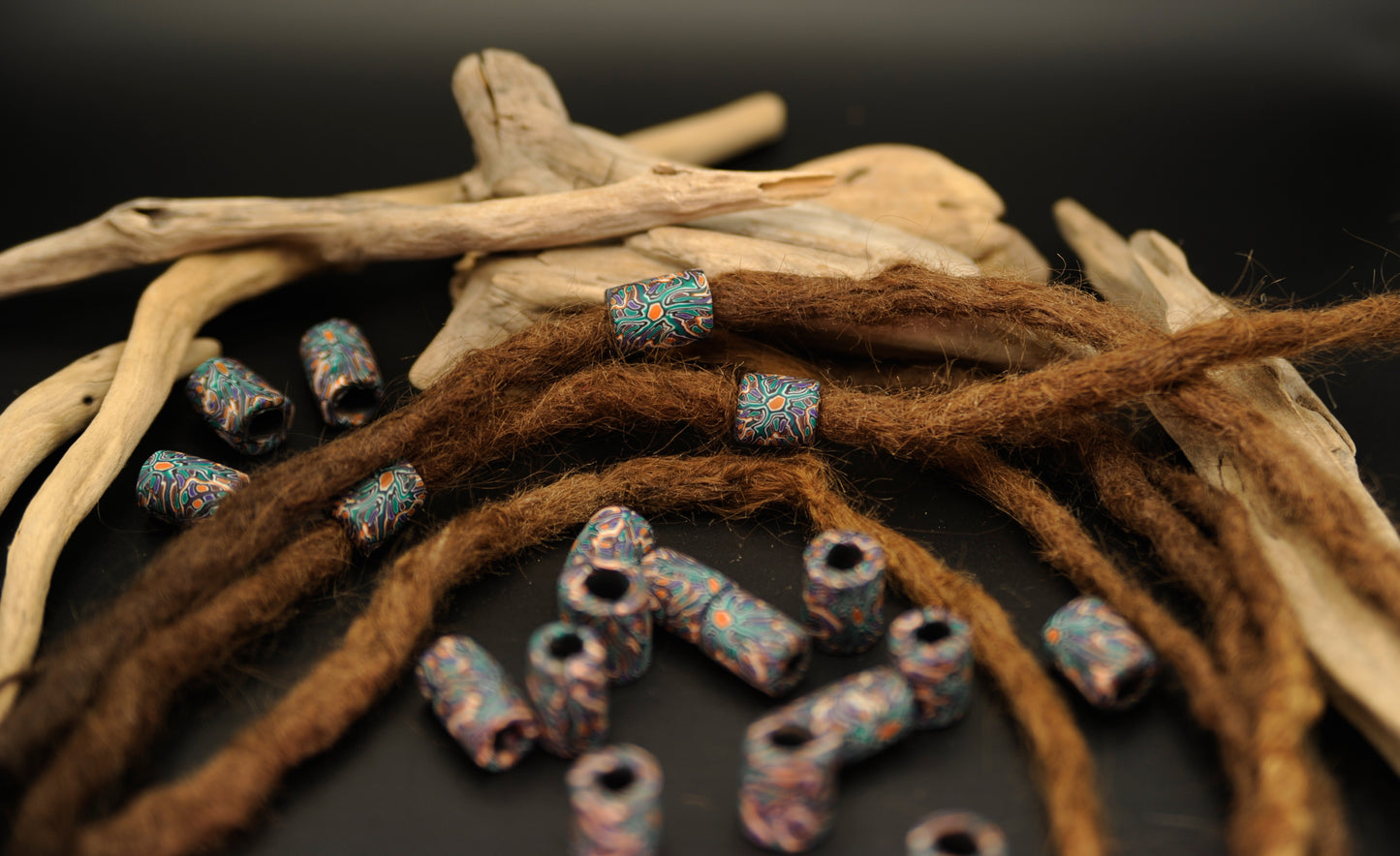 Ember Roots – handgefertigte Fimonacci Dreadbead