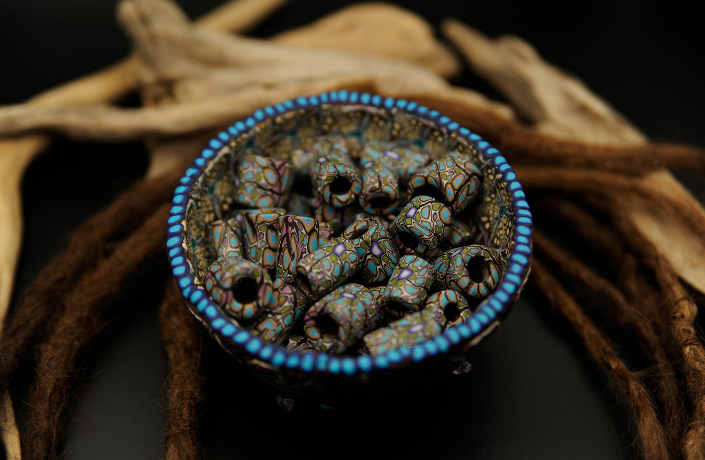 Mystic Mosaic – handgefertigte Fimonacci Dreadbead