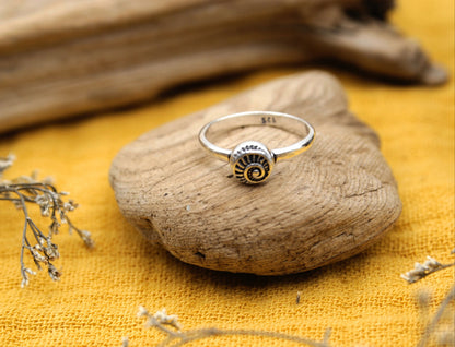 Small Snail Silver Ring – 925 Sterling Silver