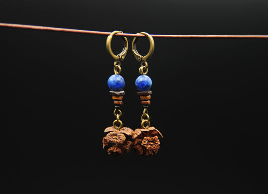 Zypressenzapfen Ohrringe mit Türkis – Boho Natur Schmuck
