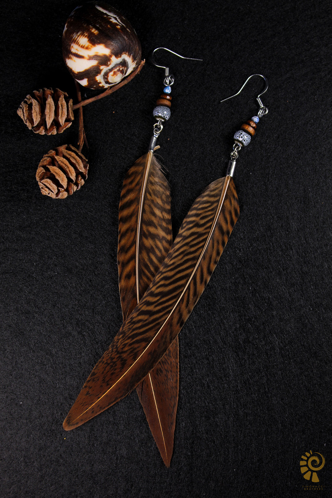 Federohrringe Goldfasan – Boho Schmuck, handgemacht, 13–15 cm, ultraleicht