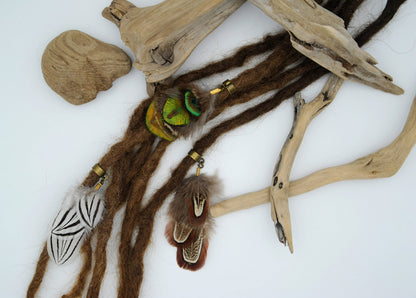 Dread Federanhänger Silberfasan, Pfau, Wildfasan – Detail