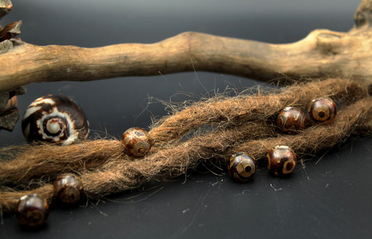 Dzi-Style Dread Beads – Set of 2, Ø 12 mm, Tibetan Pattern – view 2