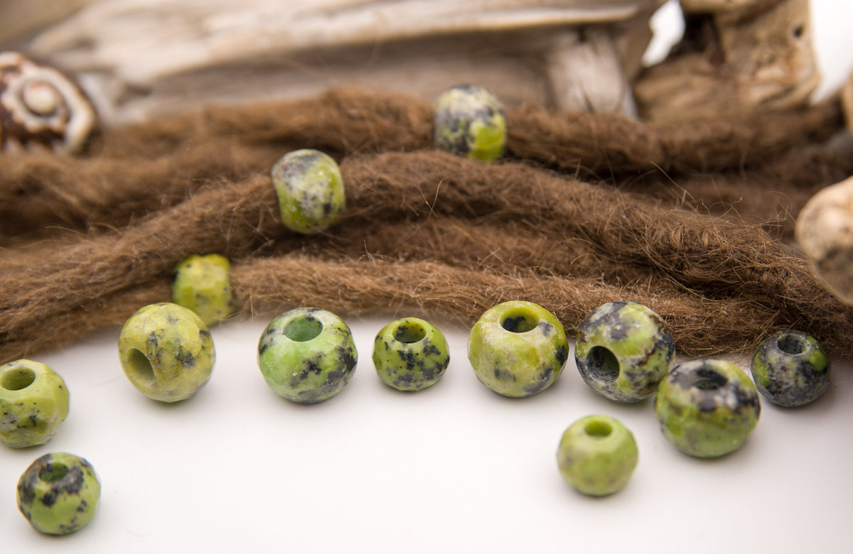 Light Green Serpentine Dread Beads – Set of 2, approx. 18 × 13 mm
