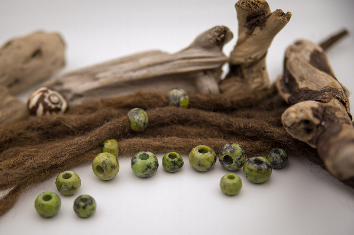 Light Green Serpentine Dread Beads – Set of 2, approx. 18 × 13 mm – view 2