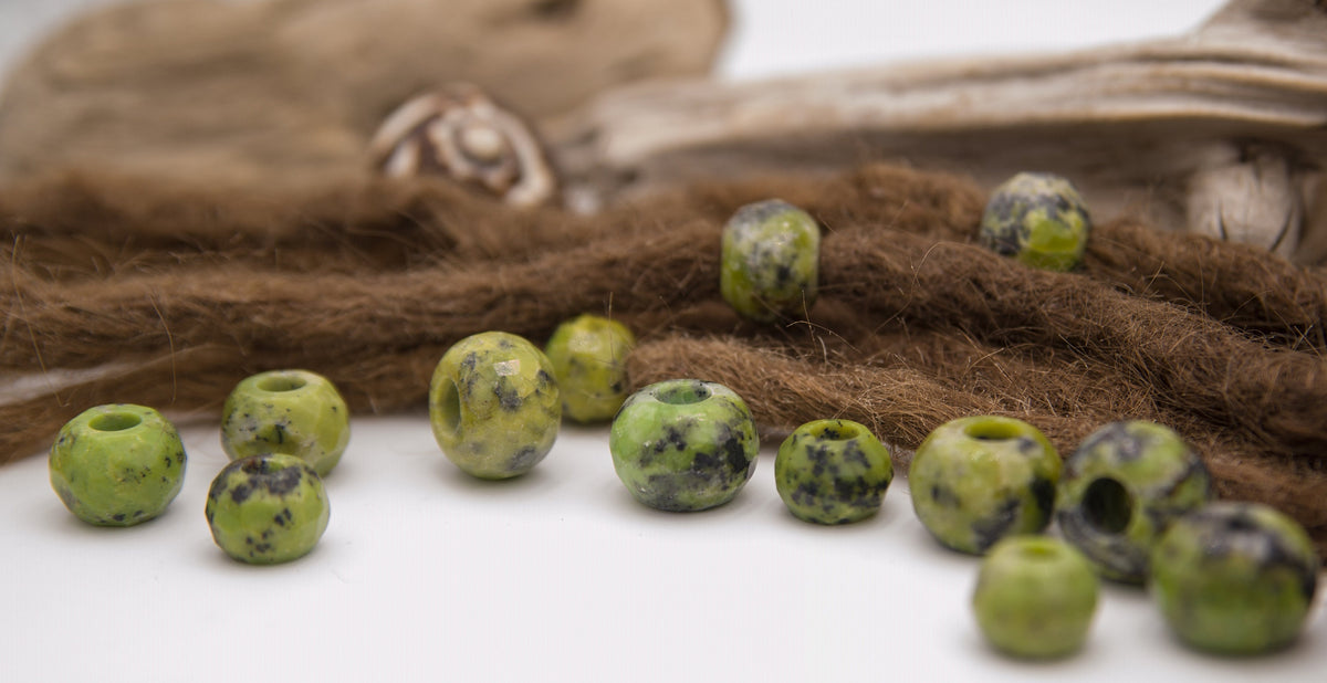 Light Green Serpentine Dread Beads – Set of 2, approx. 18 × 13 mm – view 3