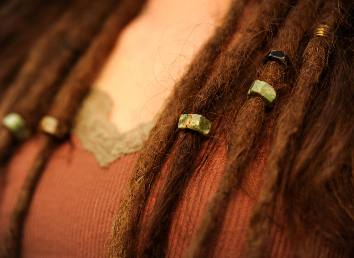 Green Natural Stone Dread Bead – Disc 8 × 15 mm, Hole 4–8 mm – view 8