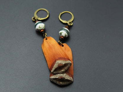 Pine Cone Scale Earrings with Dzi Bead – Wooden Jewellery, 3 Sizes – view 4