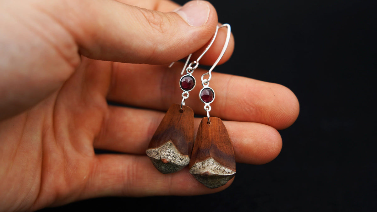 925 Silver Earrings with Pine Cone Scale & Faceted Garnet