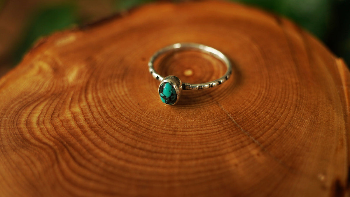 Minimalist 925 Silver Ring with Gemstone – Amethyst, Turquoise, Malachite, Labradorite or Opal – view 5
