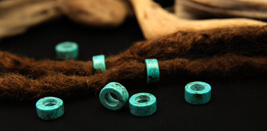 Turquoise-Coloured Dread Beads – Flat Rings 12 × 6 mm, Set of 2