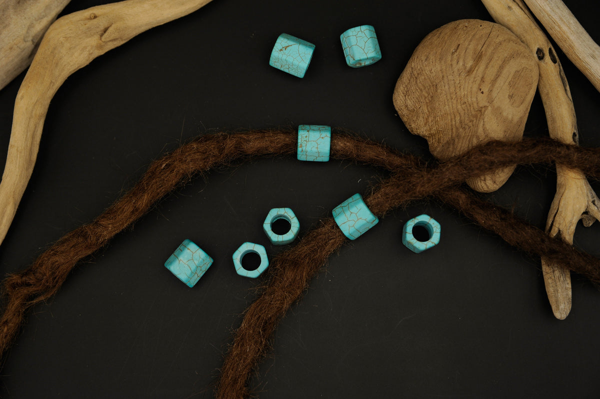 Hexagonal Turquoise-Coloured Dread Beads – Set of 2, 15 × 12 mm – view 2
